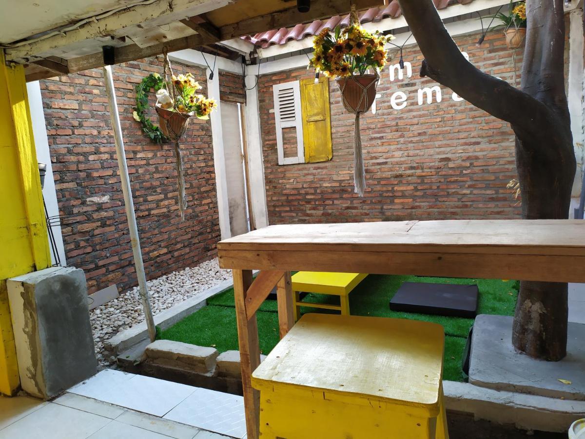 Rumah Teman Backpacker スマラン エクステリア 写真